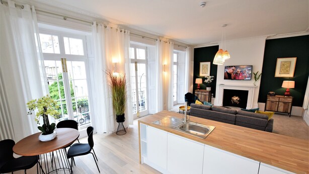 Leilighet, 1 soverom | Oppholdsrom | Smart-TV