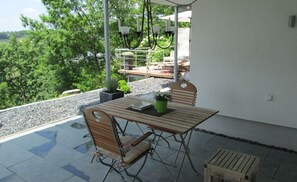 Comfort-Apartment (on top of the rate cleaning Fee 60 EUR) | 객실에서 보이는 전망