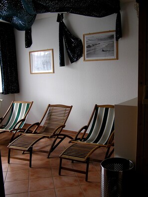 사우나, 전신 트리트먼트, 아로마테라피, 페이셜 트리트먼트, 1 개의 트리트먼트룸, 마사지 서비스