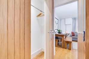 Hallway - Warstone Parade East (Birmingham)