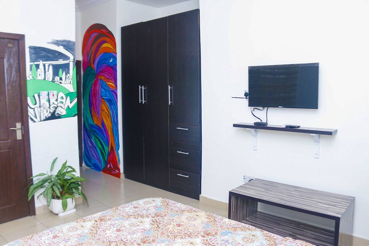 Hypo-allergenic bedding, individually decorated, individually furnished