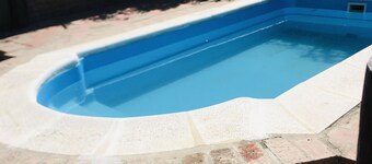 Beautiful House 2 to 9 People