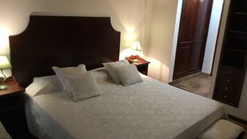 3 phòng ngủ, màn/rèm cản sáng, truy cập Internet không dây miễn phí