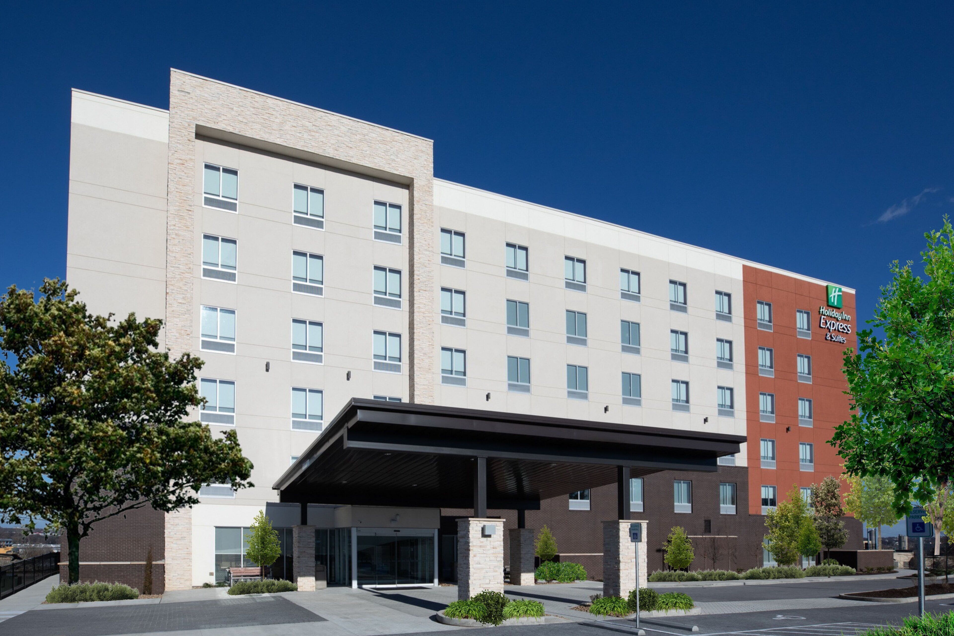 Foto - Holiday Inn Express & Suites - Nashville MetroCenter Downtown by IHG