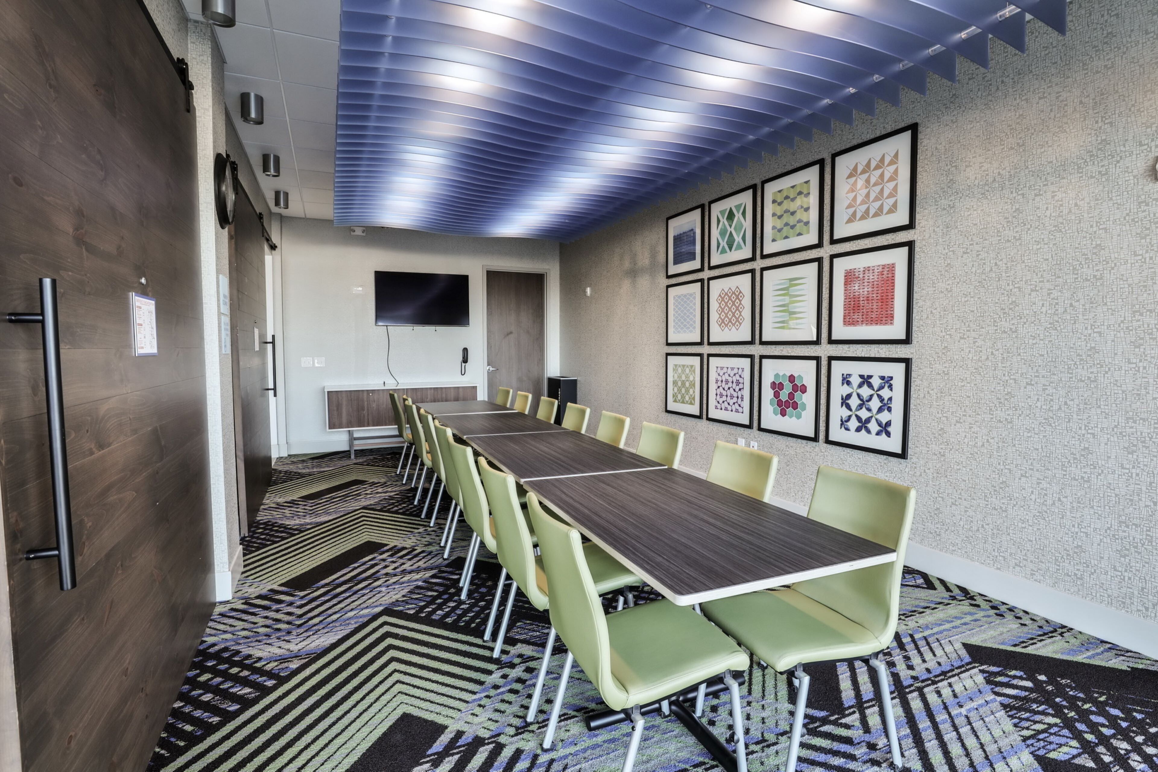 Foto - Holiday Inn Express & Suites - Nashville MetroCenter Downtown by IHG