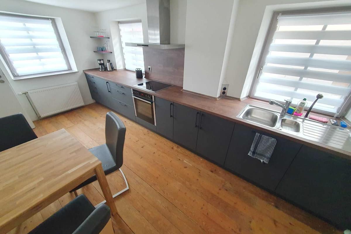 comfort apartment, 1 queen bed, non smoking | private kitchen | stovetop, dishwasher, espresso maker, electric kettle