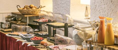 Tägliches inbegriffenes Frühstücksbuffet