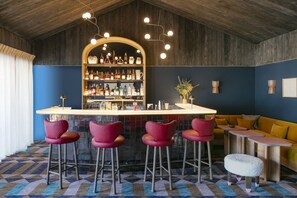 Bar (on property) - Hotel Le Coucou Méribel (Les Allues)