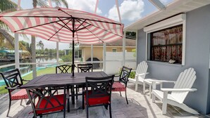 House (12134 Moon Shell Dr) | Balcony - 12134 Moon Shell Dr (Cape Coral)