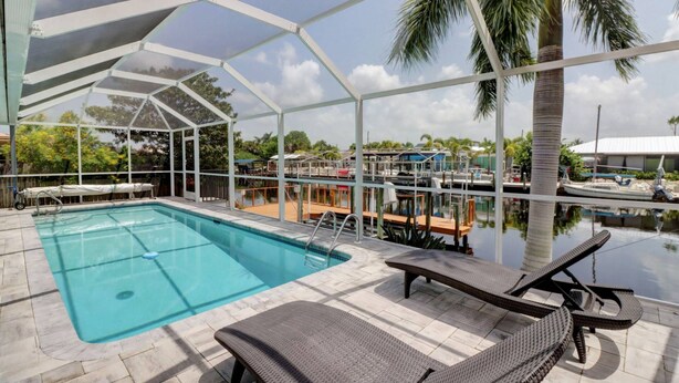House (12134 Moon Shell Dr) | Pool - 12134 Moon Shell Dr (Cape Coral)