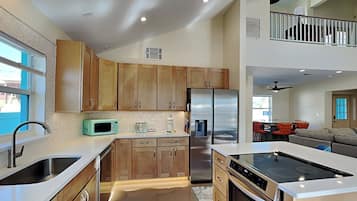 Casa (4 Bedrooms) | Comodidades da propriedade