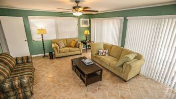 Ferienhaus, 2 Schlafzimmer | Wohnbereich