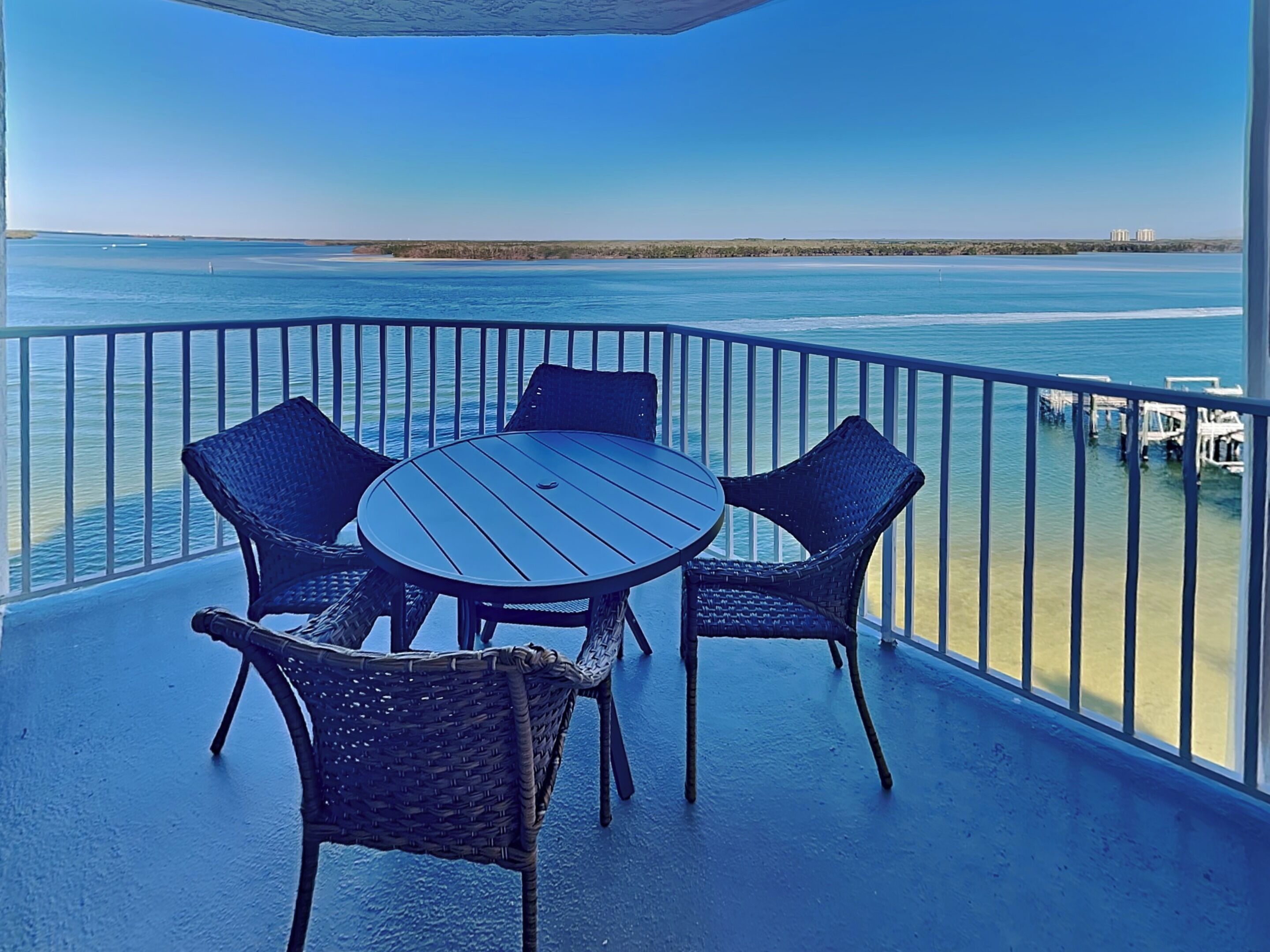 Condo (1 Bedroom) | Property amenity