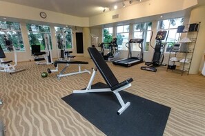Condo (1 Bedroom) | Property amenity