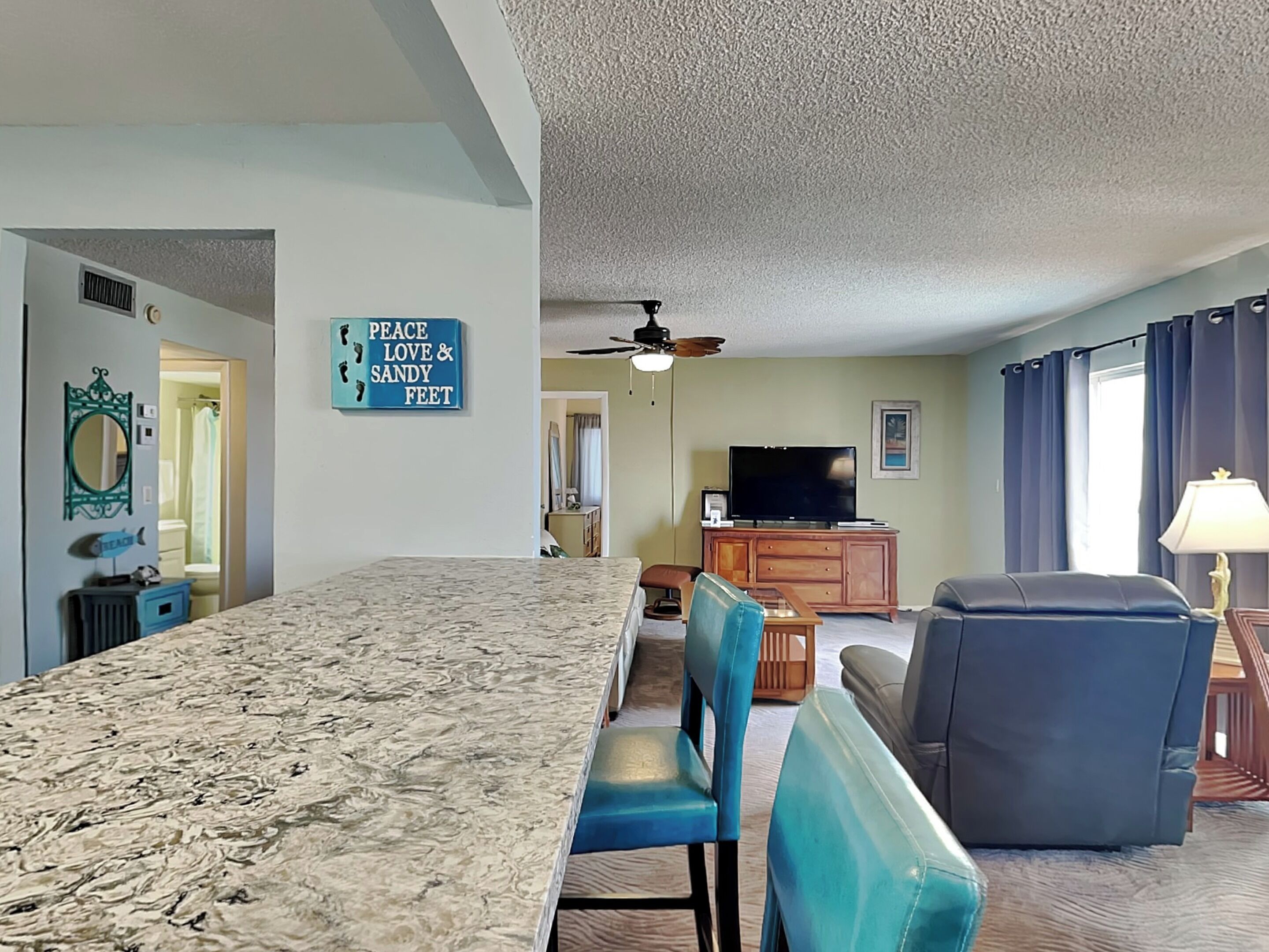 Condo (2 Bedrooms) | Property amenity