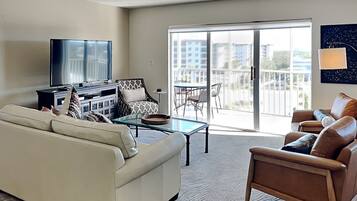 ์ฝ๋ (2 Bedrooms) | ์๋ฐ ์์ค ๋ด ํธ์ ์์ค/์๋น์ค