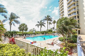 Appart'hôtel, 1 chambre | Piscine