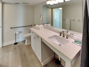 Condo (1 Bedroom) | Property amenity - Lovers Key Resort 403 by Distinctive Beach Rentals (Fort Myers Beach)