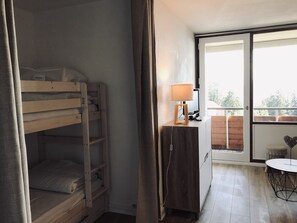 1 bedroom, free WiFi