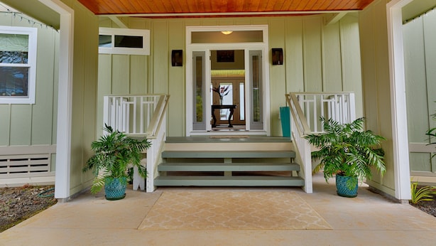 Front of property - Moana Pali House (Pepeekeo)