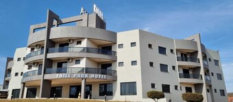 Thile Park Hotel