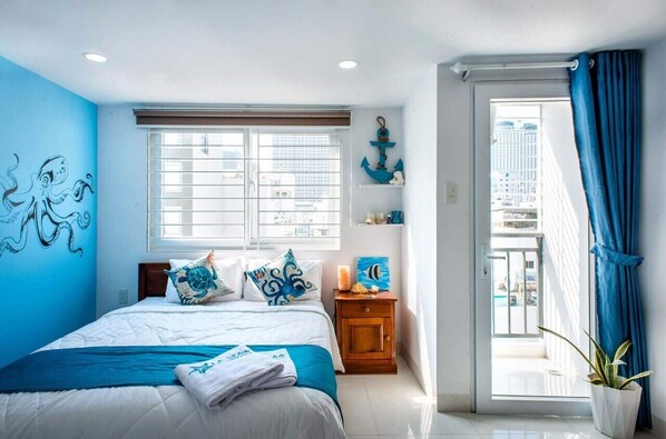 1 室のベッドルーム、セーフティボックス (室内)、WiFi