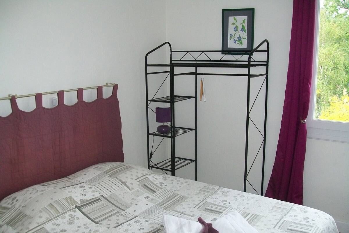Family Room, 2 Bedrooms, 2 Bathrooms, Garden View | Individually decorated, individually furnished, desk, laptop workspace