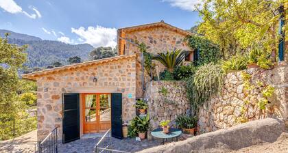 Charmante maison avec vue splendide Ă SĂłller