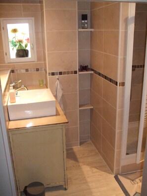 Dusche, Haartrockner