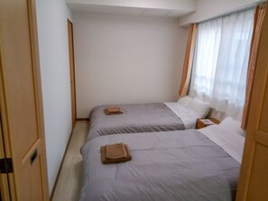 1 bedroom, free WiFi, bed sheets