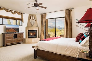 4 bedrooms, iron/ironing board, free WiFi, bed sheets - Southwest home w/ Hot Tub, heated* pool, and amazing Mtn. Views! (Cave Creek)
