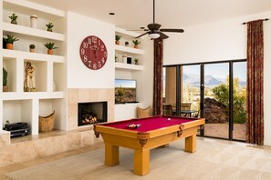 Spielezimmer