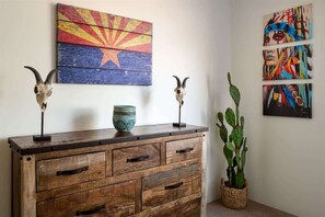 Interior - Southwest home w/ Hot Tub, heated* pool, and amazing Mtn. Views! (Cave Creek)