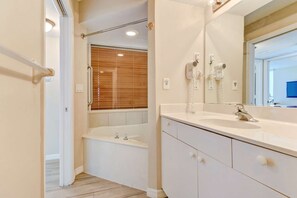 Bathroom - Lovers Key Resort 1003 (Fort Myers Beach)