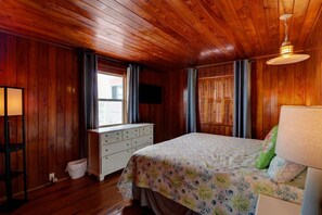 Condo, Multiple Beds (Estero Island Apartment with Boat Doc) | 2 bedrooms, iron/ironing board, free WiFi