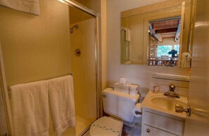 Bathroom - Evergreen Escape (South Lake Tahoe)