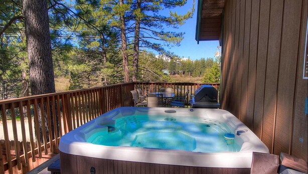 Spa - Hillside Hideaway (South Lake Tahoe)