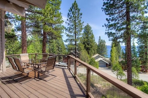 Balcony - Pine Tree Valley (Incline Village)