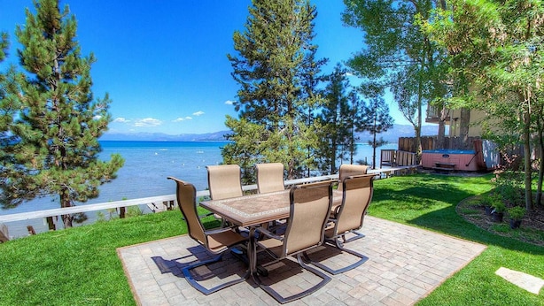 Balcony - Tahoe Acres (South Lake Tahoe)