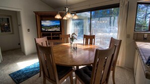Private kitchen - Blue Laulea (Incline Village)