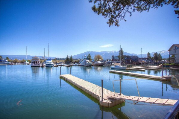 Sisäuima-allas, ulkouima-allas