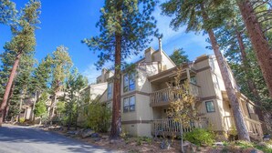 Exterior - Forest View Townhouse (Kings Beach)
