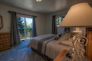 5 bedrooms, free WiFi - Heavenly Lake View Retreat (South Lake Tahoe)
