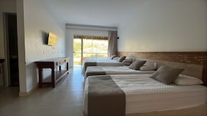 Deluxe-Doppelzimmer, 1 Schlafzimmer, Nichtraucher, Talblick