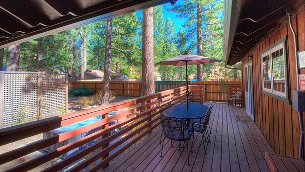 Balcony - Slice of Tahoe (South Lake Tahoe)