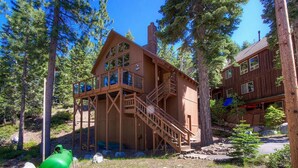 Exterior - Tree Top Retreat (Tahoma)