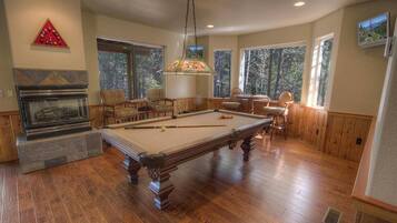 4 bedrooms, free WiFi