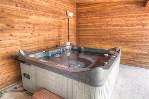 Hot tub