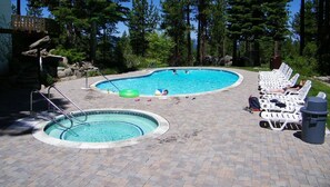 Piscina externa