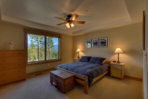 5 bedrooms, free WiFi